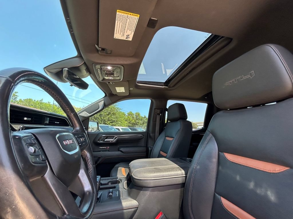 Used 2023 GMC Sierra 1500 AT4 w/ AT4 Premium Package AWD/4WD image 12
