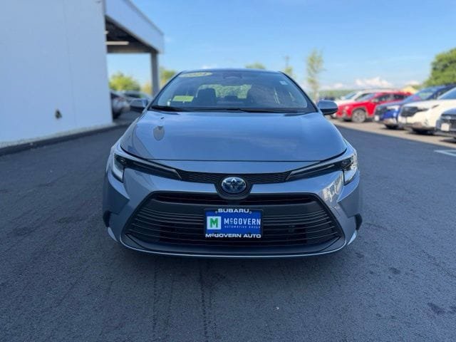 Used 2024 Toyota Corolla LE w/ LE Convenience Package AWD/4WD image 3