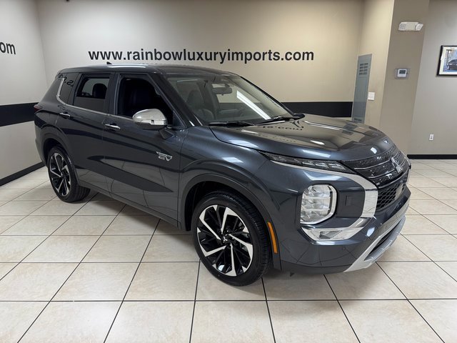 New 2025 Mitsubishi Outlander SE