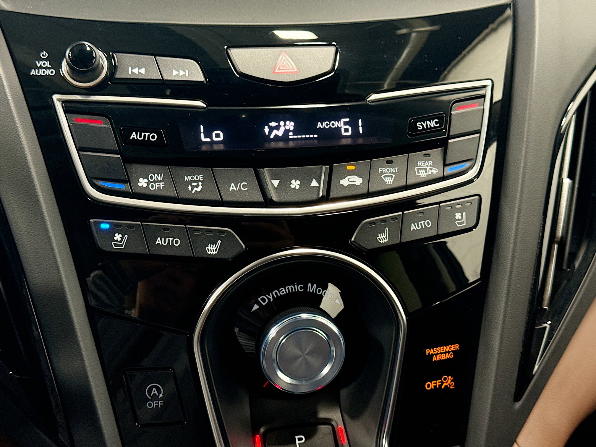 Used 2025 Acura RDX SH-AWD w/ Advance Package image 34