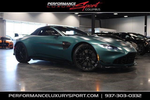 Used 2023 Aston Martin V8 Vantage Roadster RWD image 1
