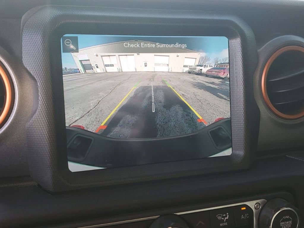 Used 2021 Jeep Gladiator Mojave image 17