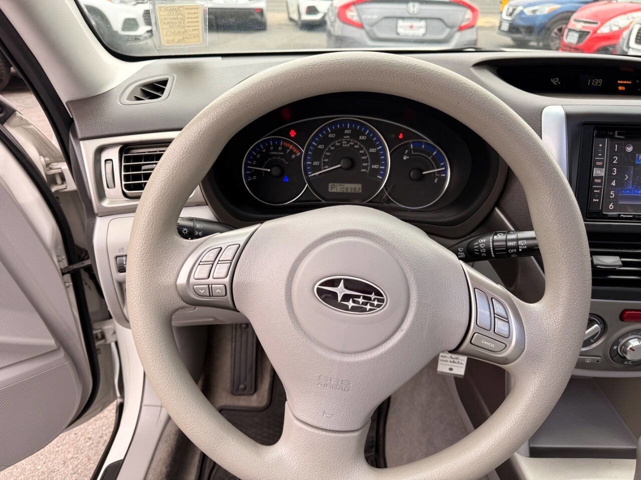 Used 2010 Subaru Forester 2.5X Premium image 11