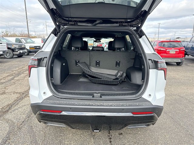 New 2026 Chevrolet Equinox RS w/ Convenience Package III image 24