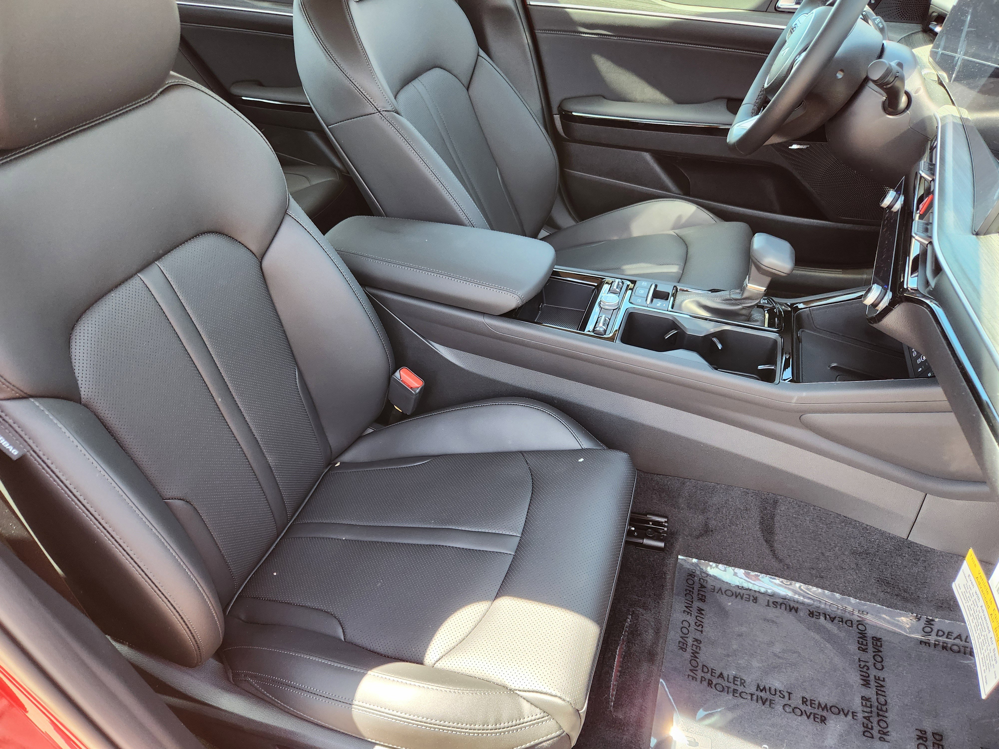 New 2025 Kia K5 EX image 18