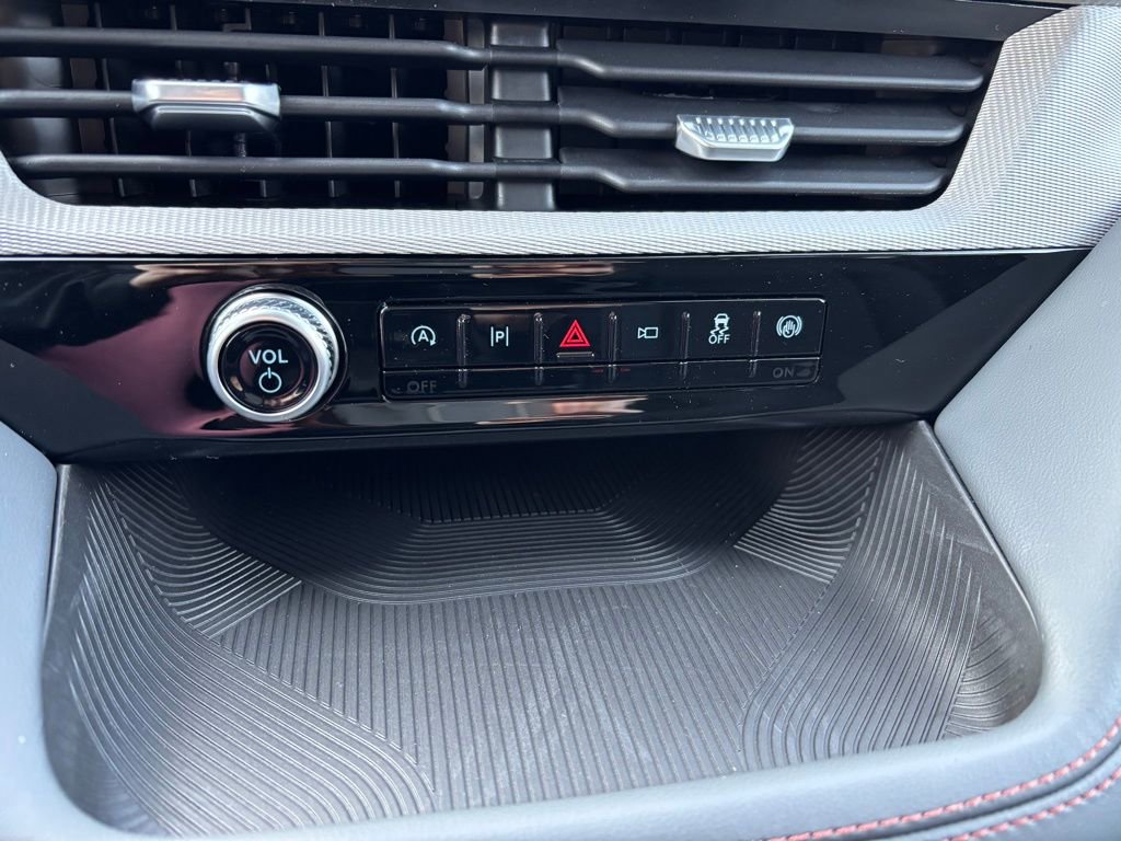 New 2026 Ford Explorer Active image 25