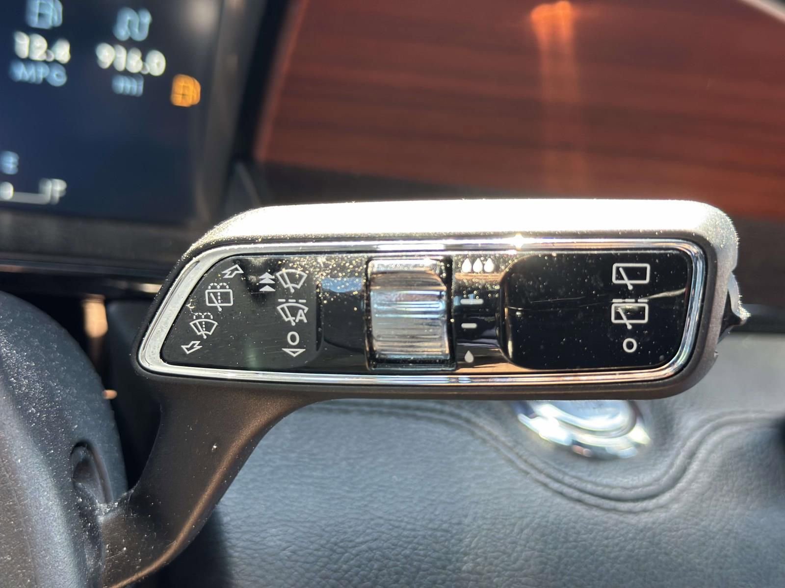 Used 2022 Lincoln Navigator Reserve AWD/4WD image 17