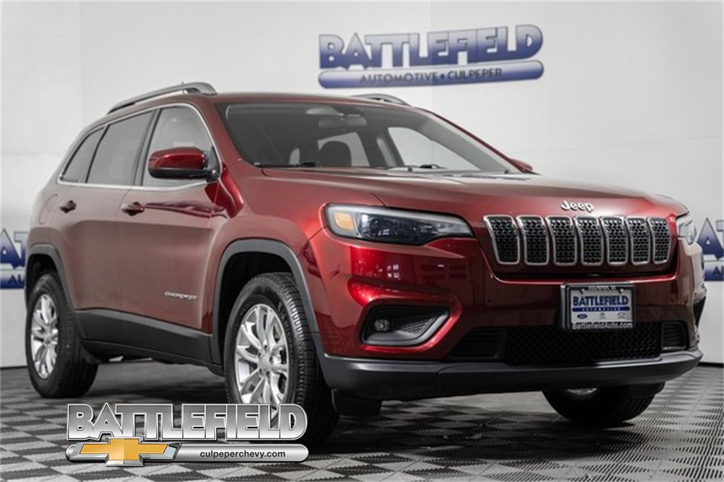Used 2019 Jeep Cherokee Latitude w/ Popular Appearance Group