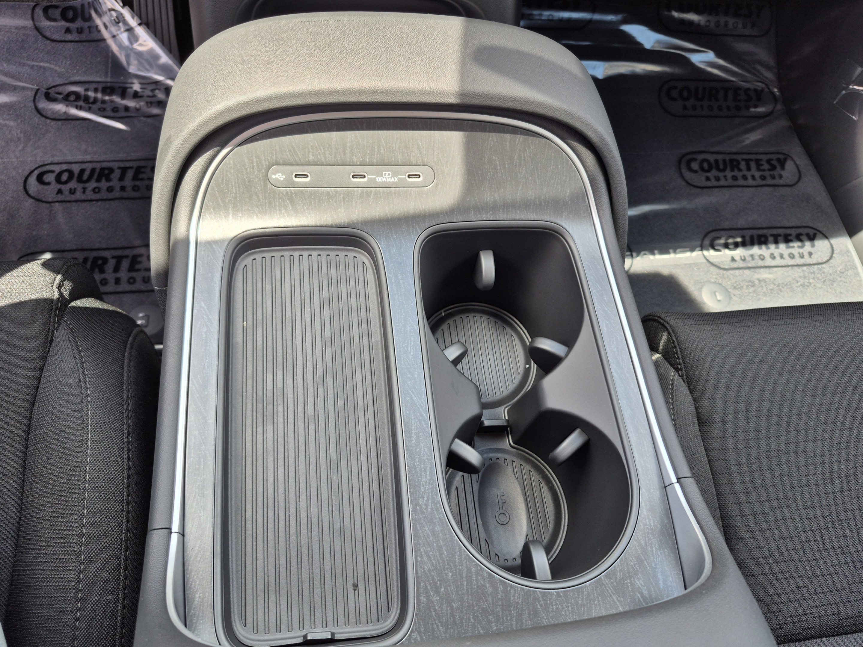 New 2027 Hyundai Palisade SE FWD image 28