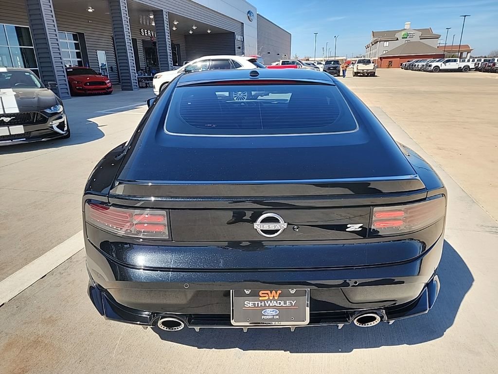 Used 2024 Nissan Z Performance w/ Floor Mat Package image 4