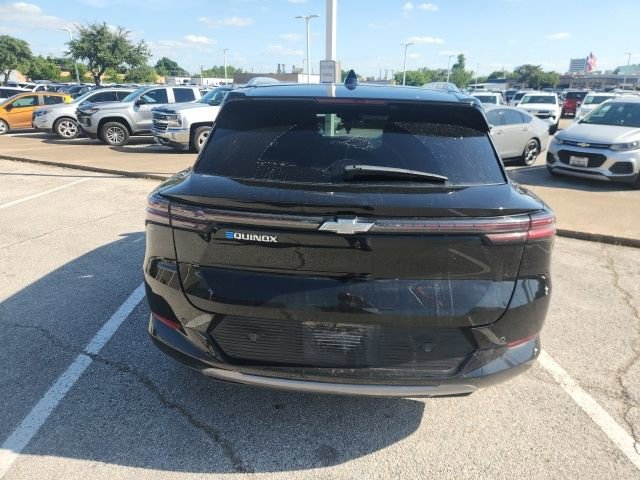 Used 2024 Chevrolet Equinox EV LT w/ Active Safety Package 3 FWD image 7