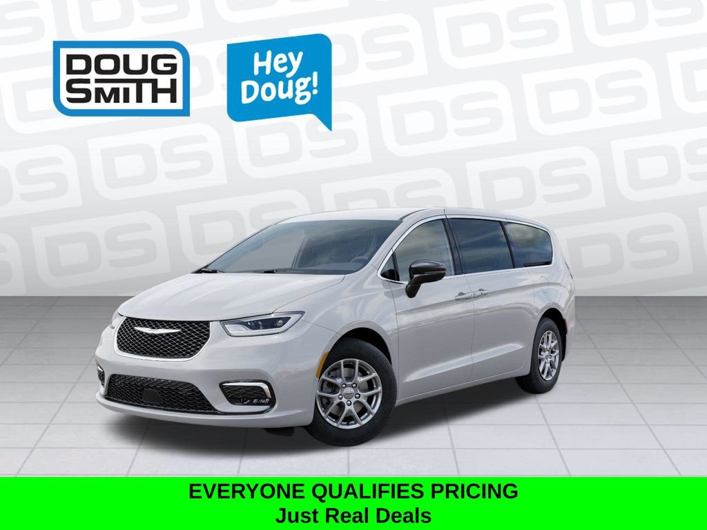 New 2026 Chrysler Pacifica Select