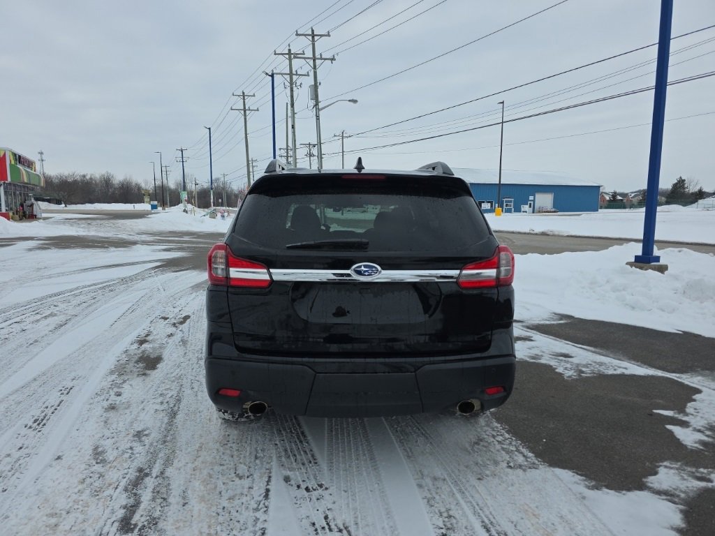 Used 2022 Subaru Ascent Premium w/ Convenience Package image 4