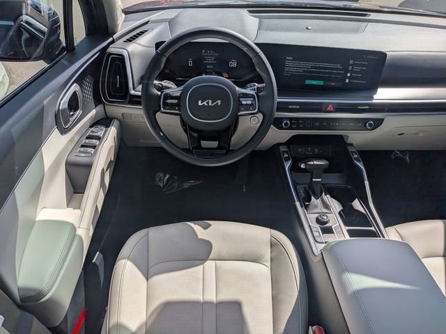 Used 2025 Kia Sorento EX w/ Panoramic Sunroof Package FWD image 17