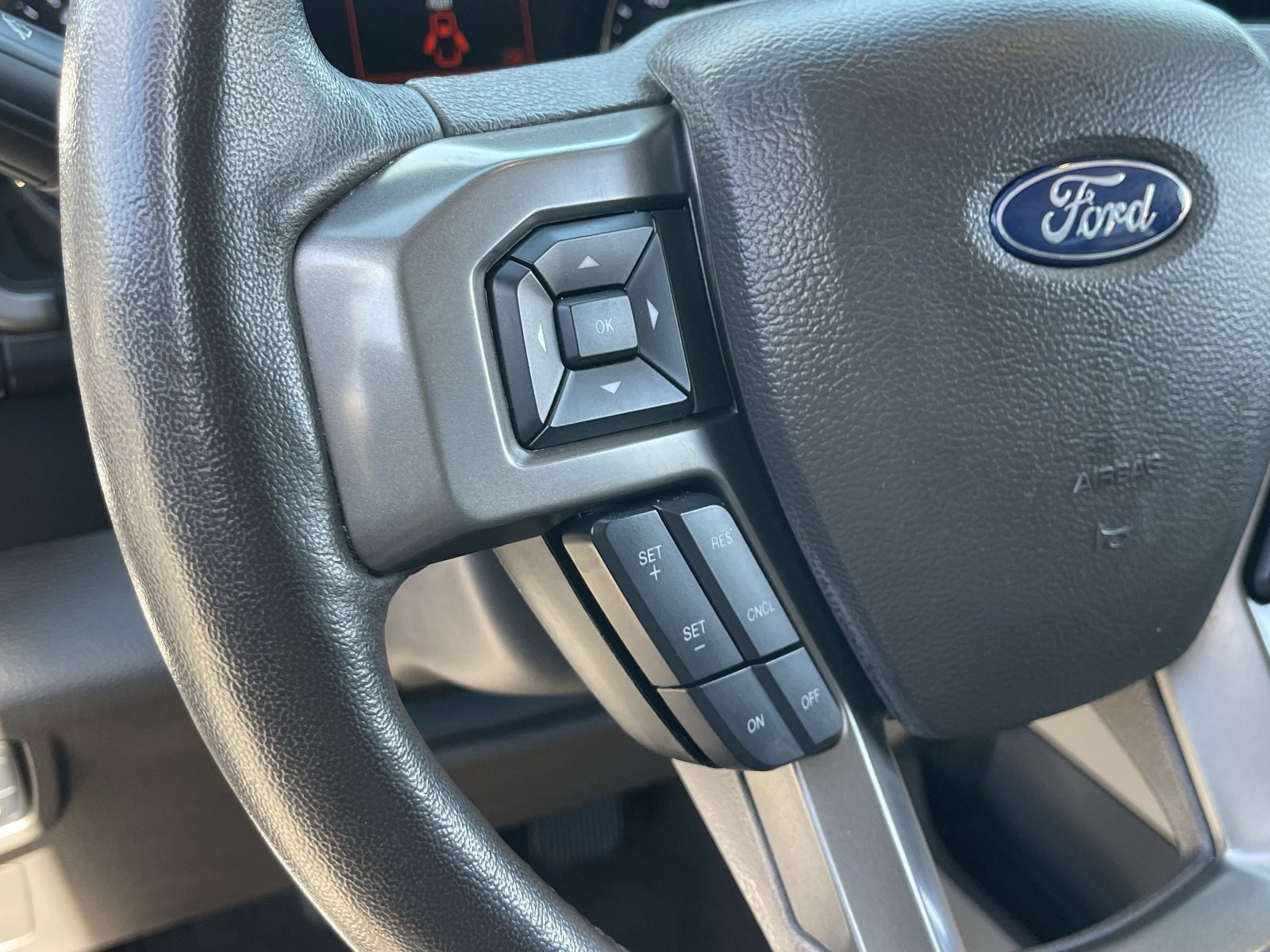 Used 2021 Ford Expedition XLT RWD image 25