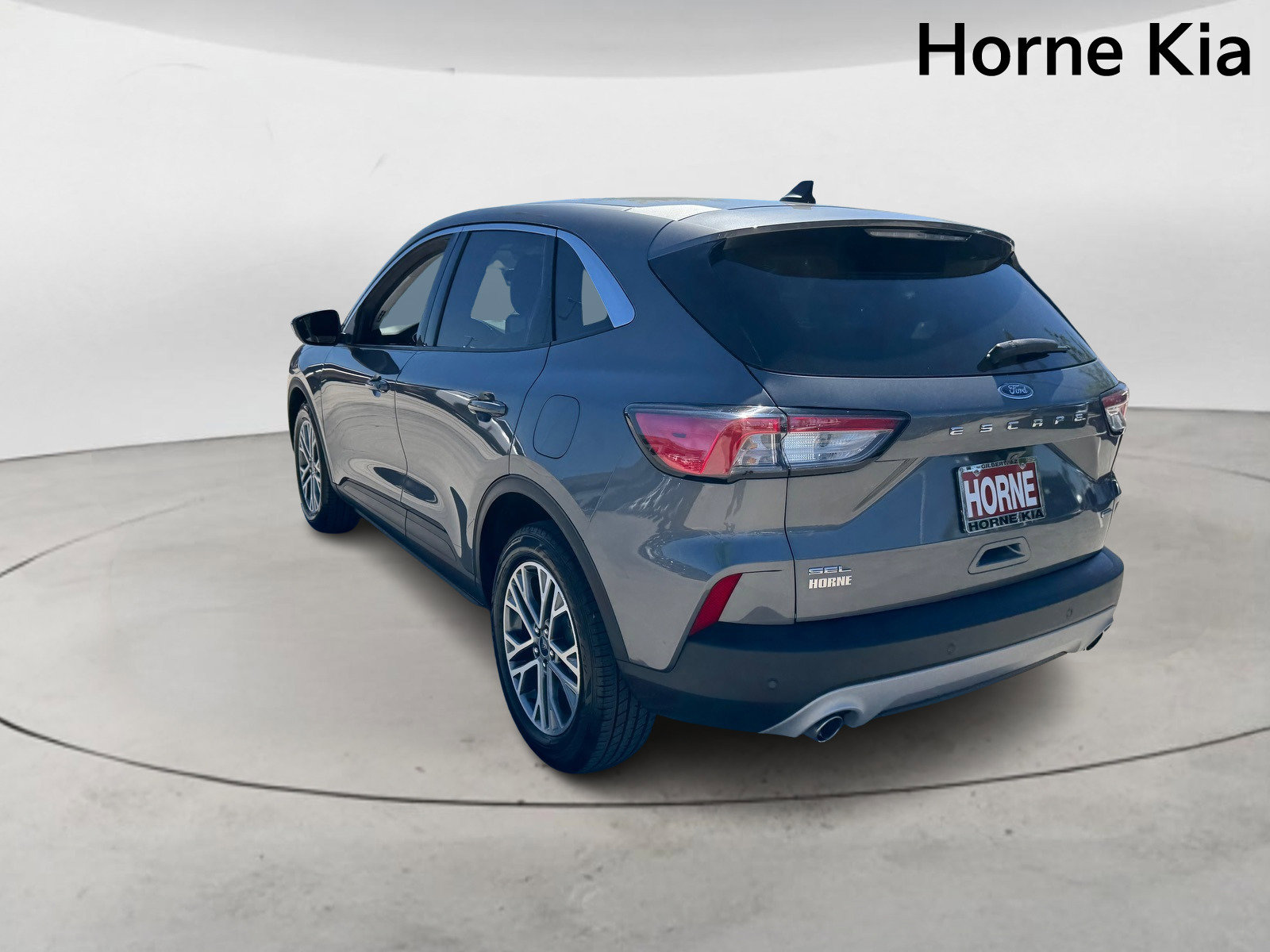 Used 2022 Ford Escape SEL w/ Technology Package FWD image 5