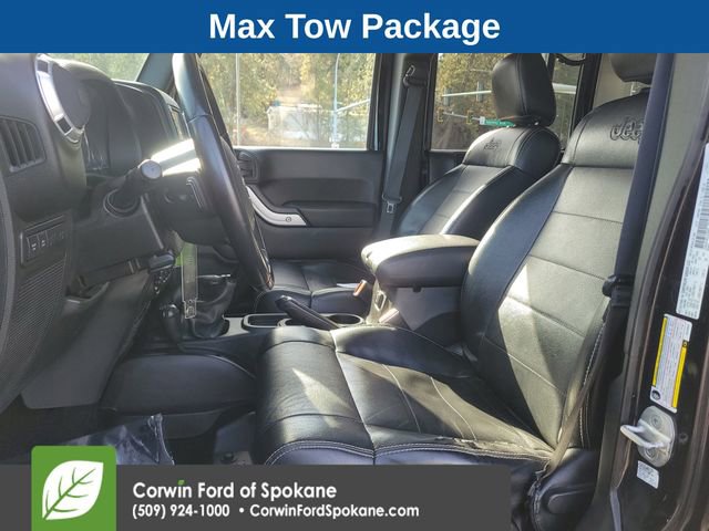 Used 2012 Jeep Wrangler Unlimited Rubicon w/ Max Tow Pkg image 2