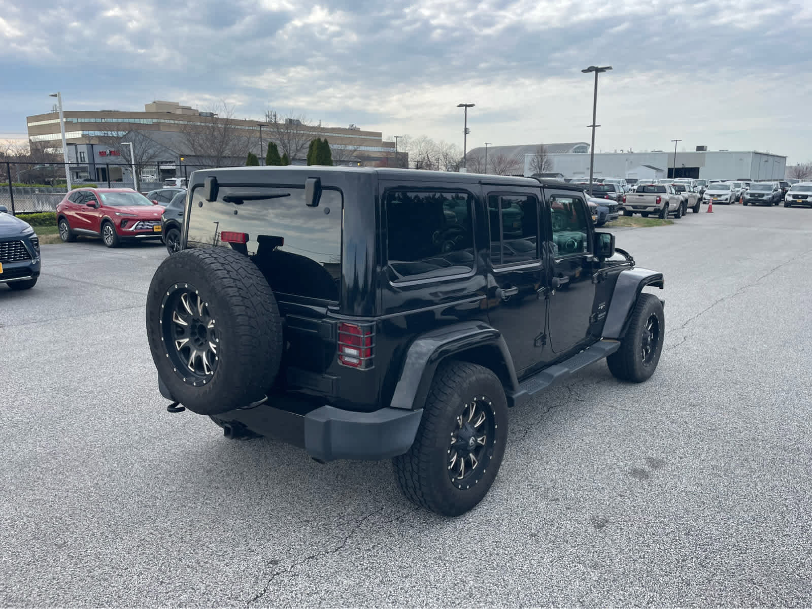 Used 2016 Jeep Wrangler Unlimited Sahara w/ Dual Top Group image 3