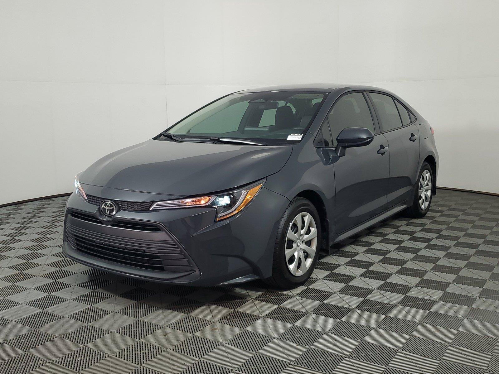 Used 2026 Toyota Corolla LE FWD image 1