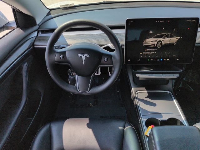 Used 2022 Tesla Model 3 Long Range AWD/4WD image 18