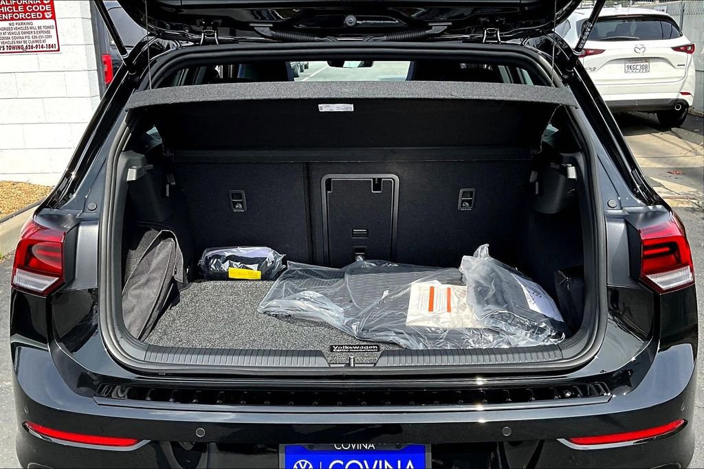 New 2026 Volkswagen Golf image 25