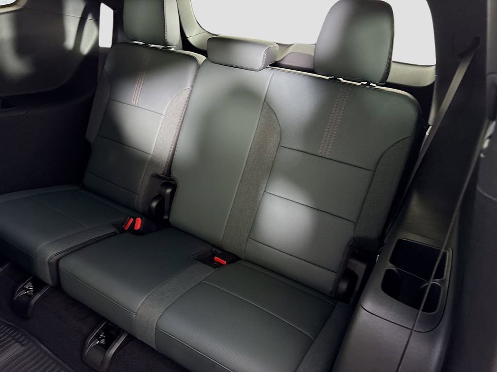 New 2026 GMC Acadia AT4 w/ Luxury Package image 29