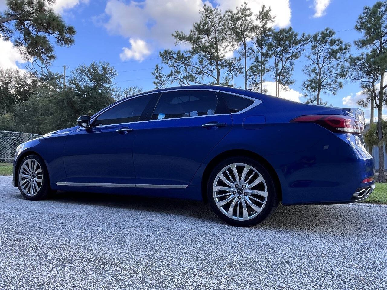 Used 2017 Genesis G80 5.0 Ultimate RWD image 7