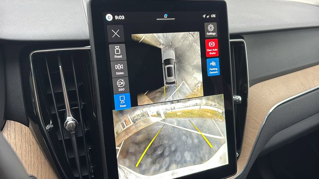 New 2026 Volvo XC60 B5 Plus w/ Protection Package Premier image 20