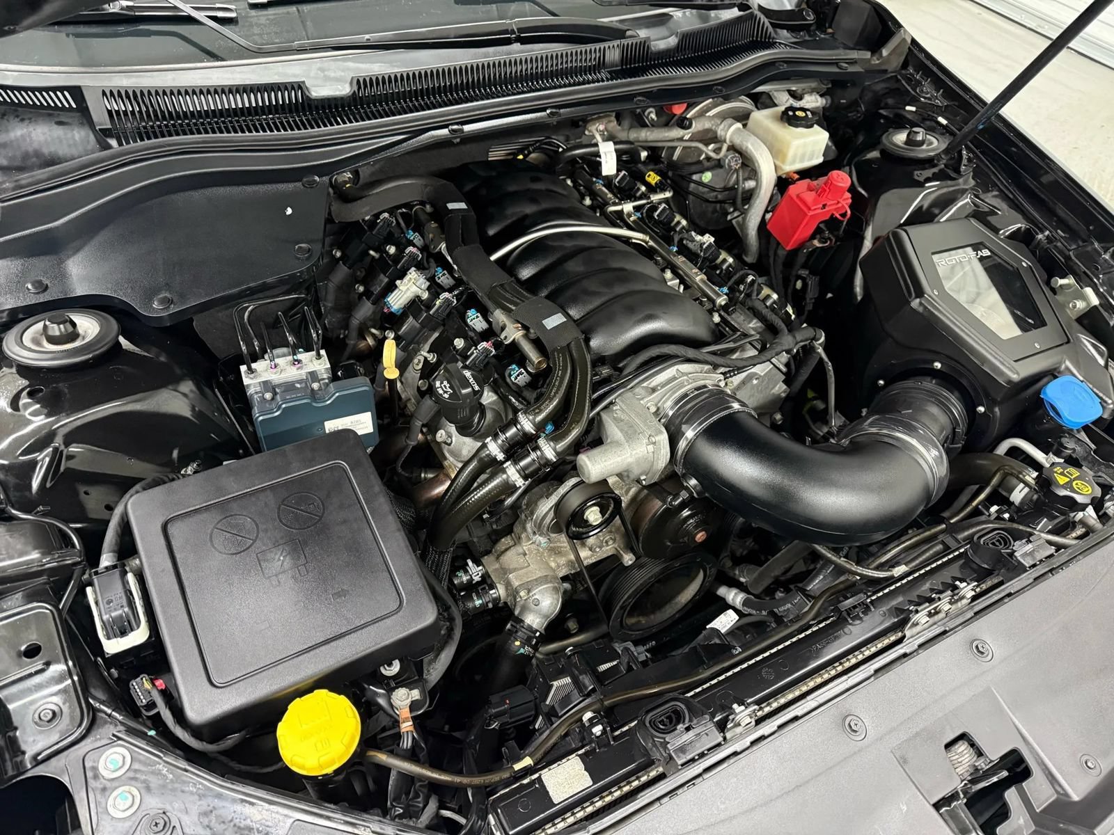 Used 2017 Chevrolet SS RWD image 48