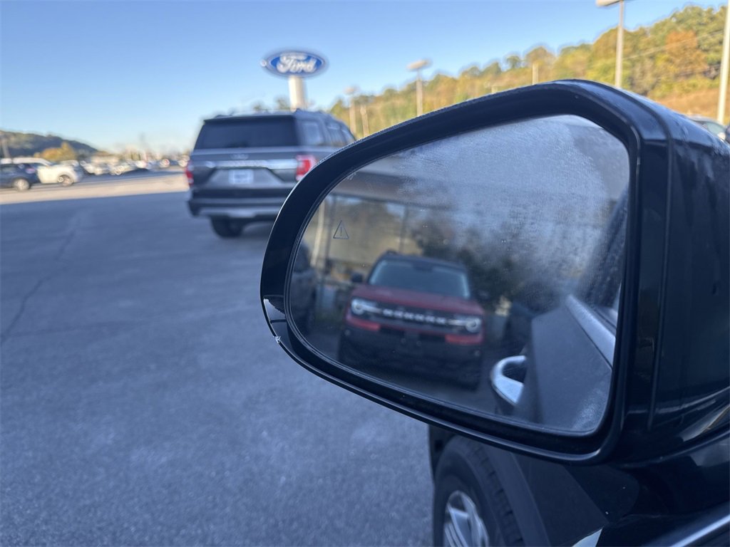 Used 2022 Hyundai Santa Fe SEL w/ Convenience + Premium Package image 23