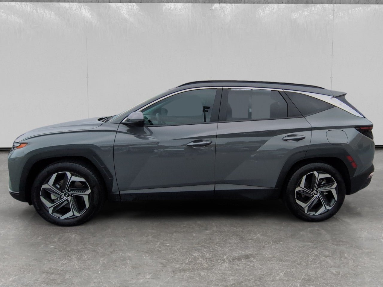 Used 2024 Hyundai Tucson SEL w/ Convenience Package FWD image 4