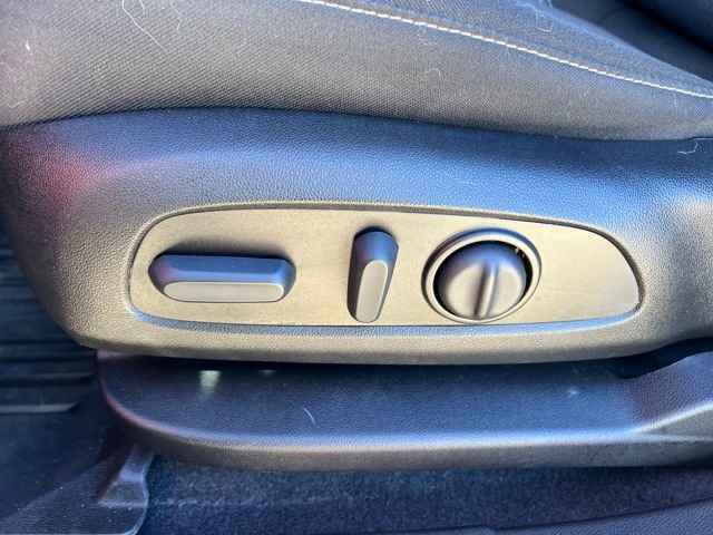 Certified 2024 Chevrolet Blazer LT w/ Convenience Package image 13