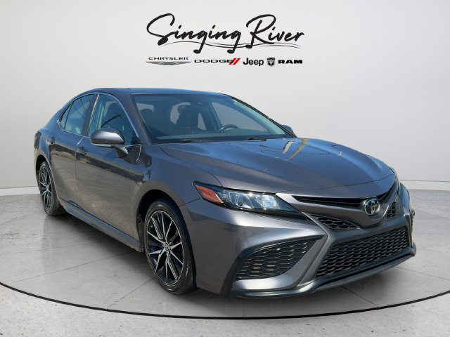 Used 2023 Toyota Camry SE