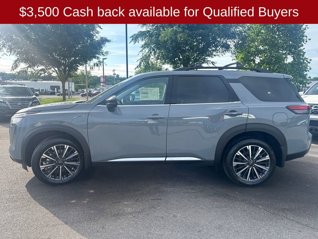 New 2026 Nissan Pathfinder Platinum w/ Cargo Package FWD image 4