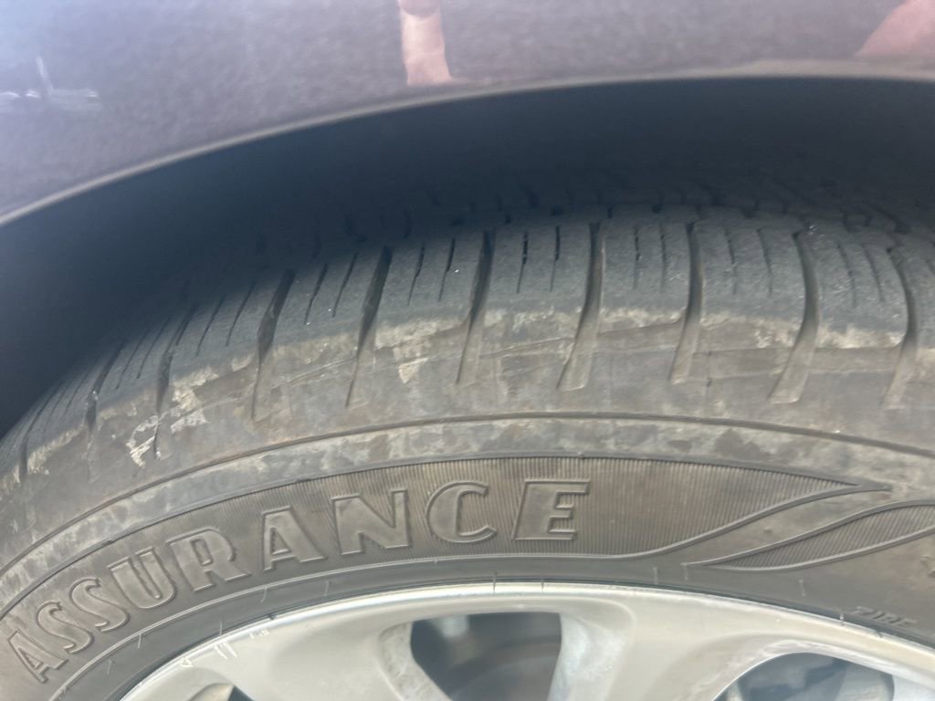 Used 2015 Buick LaCrosse Leather image 4