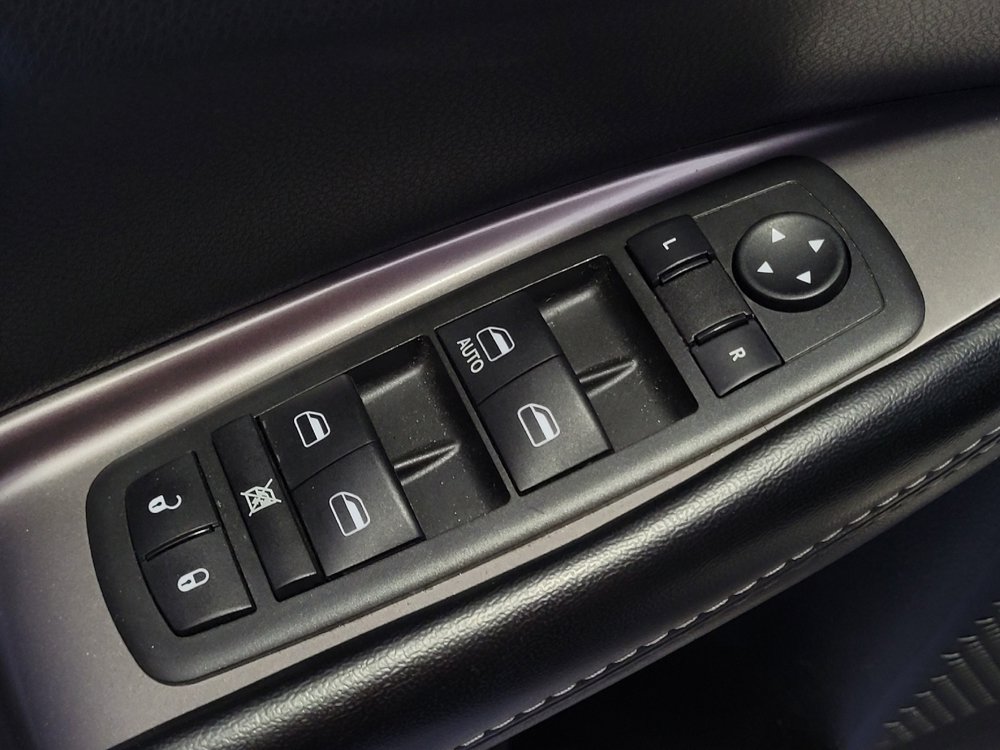 Used 2018 Dodge Journey Crossroad FWD image 27