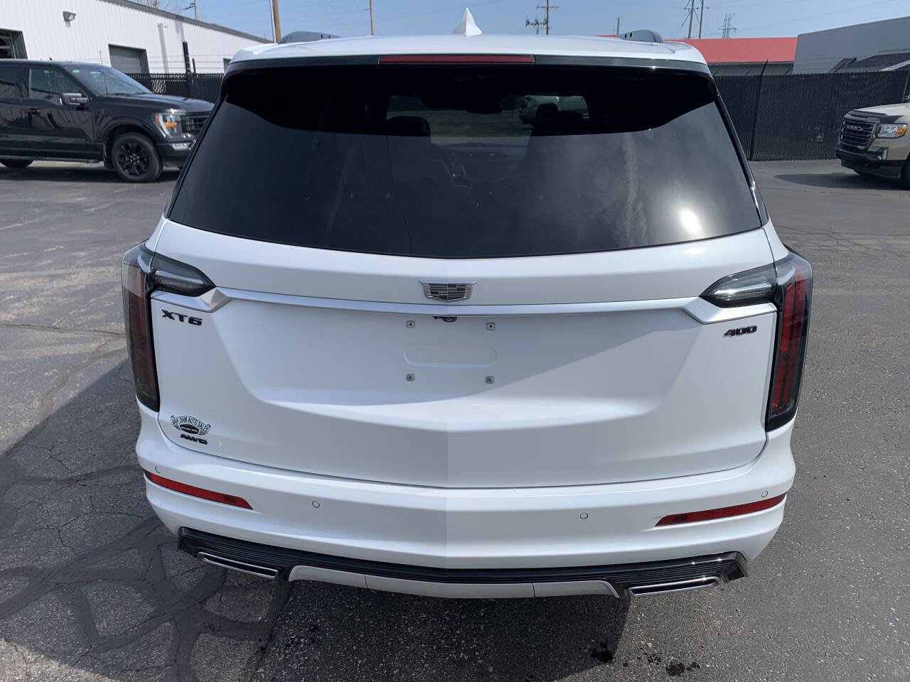 Used 2023 Cadillac XT6 Sport image 8