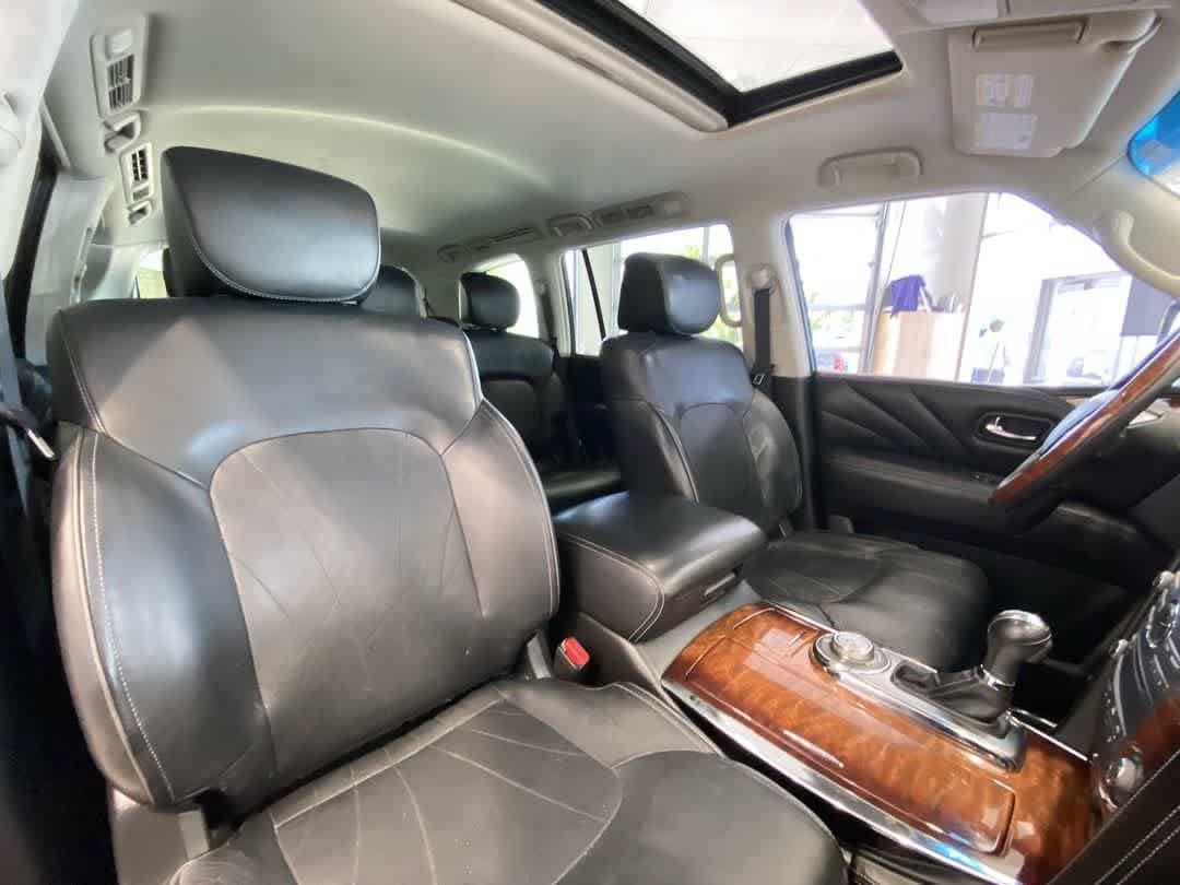 Used 2017 INFINITI QX80 4WD w/ Deluxe Technology Package image 29