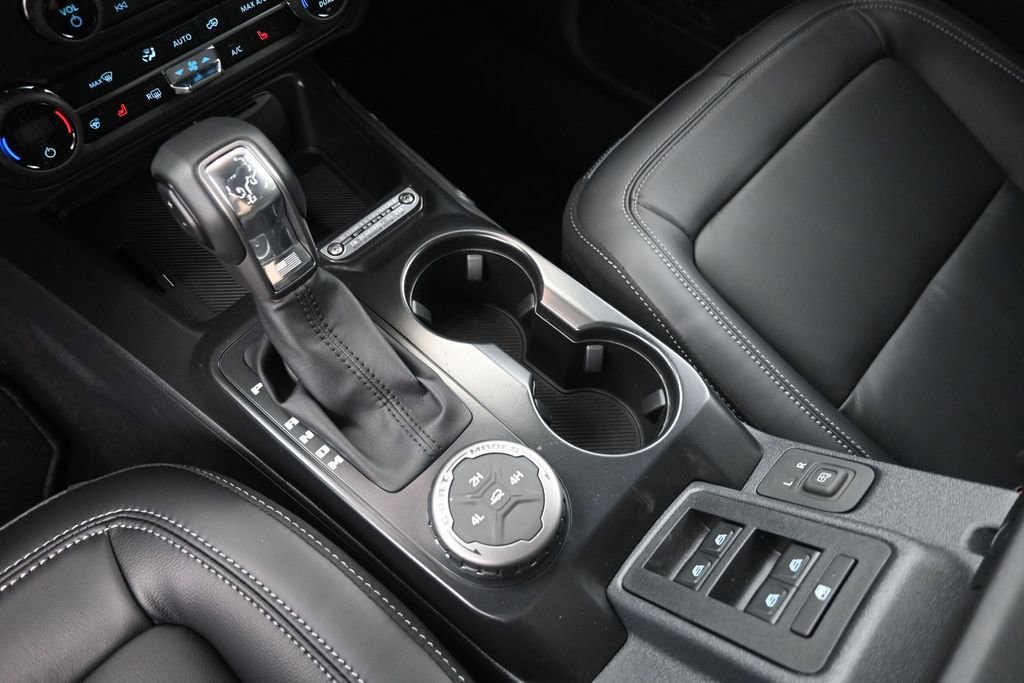 New 2026 Ford Bronco Outer Banks AWD/4WD image 30
