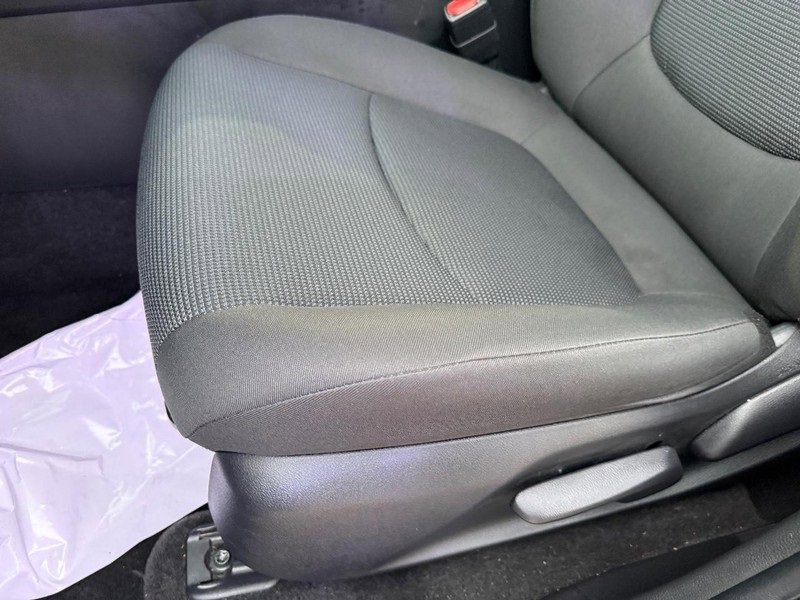 Used 2023 Toyota RAV4 LE image 17