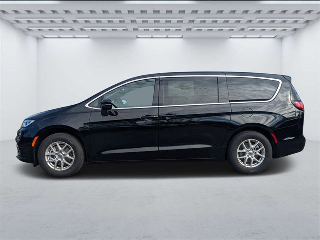 New 2025 Chrysler Pacifica Select image 6