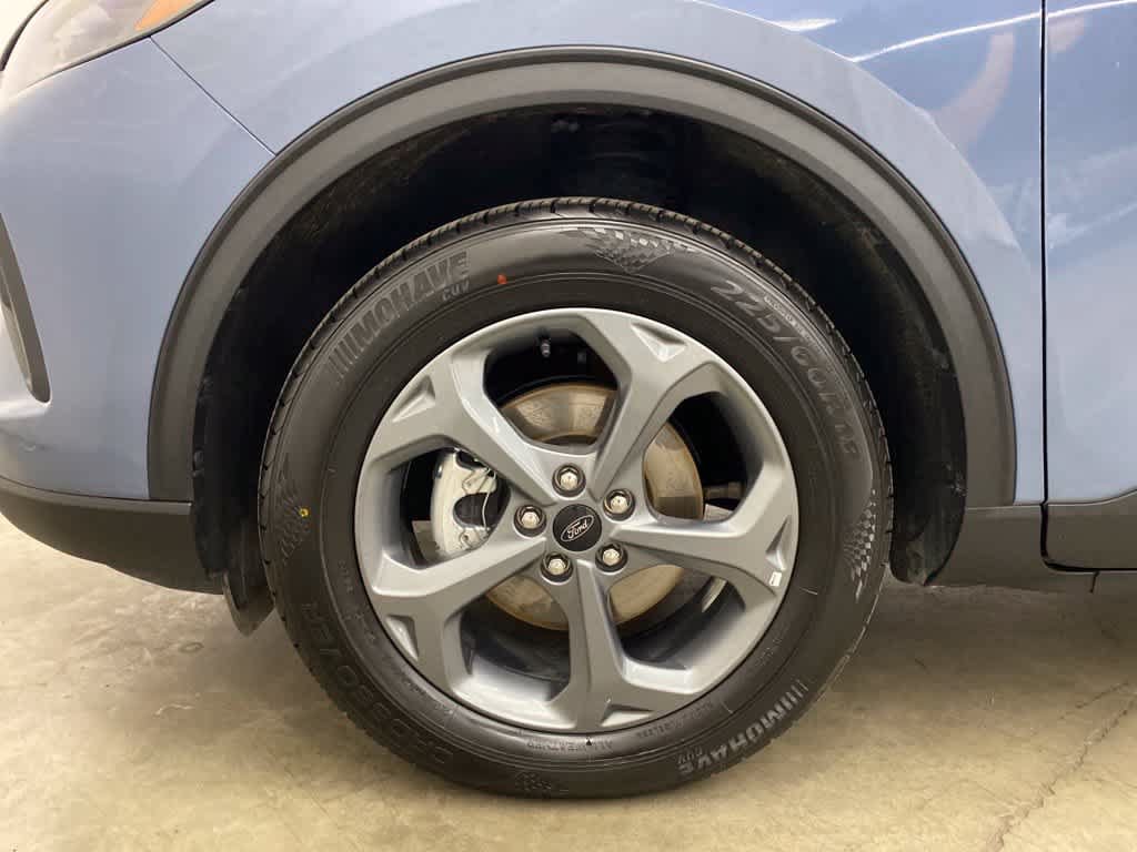 Used 2025 Ford Escape ST-Line Select AWD/4WD image 10