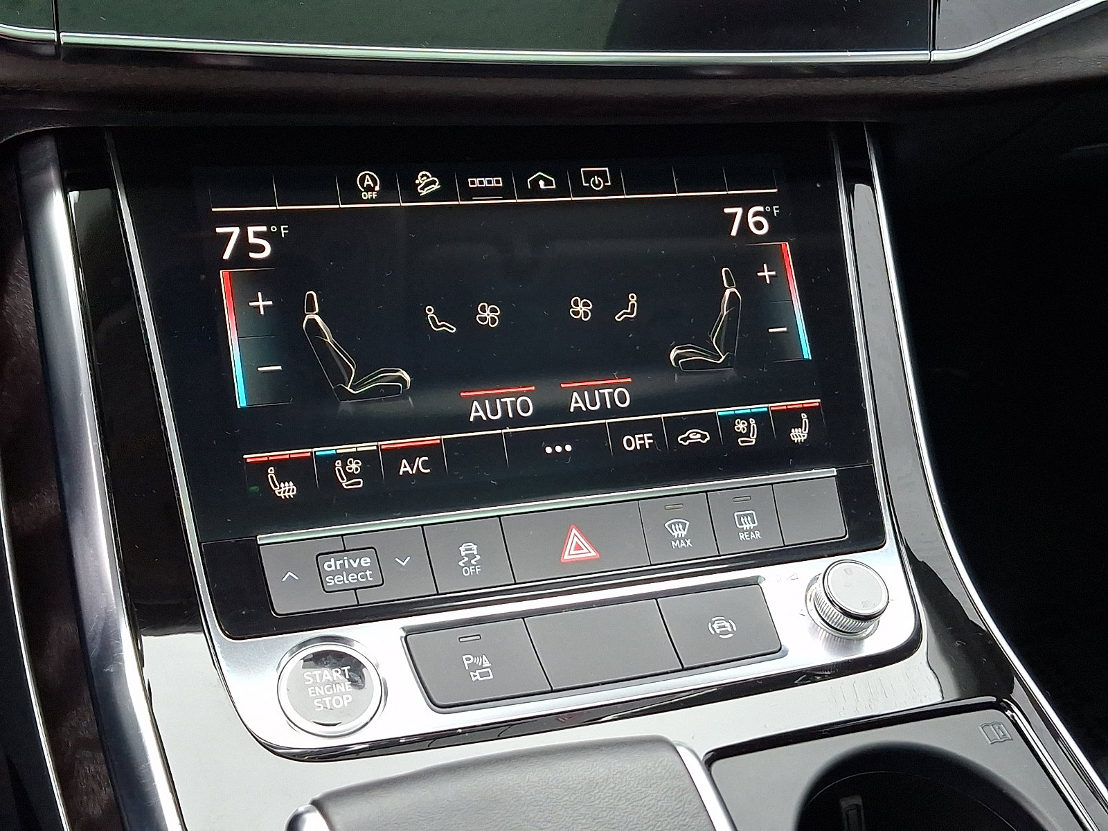 Used 2022 Audi Q8 Premium Plus image 16