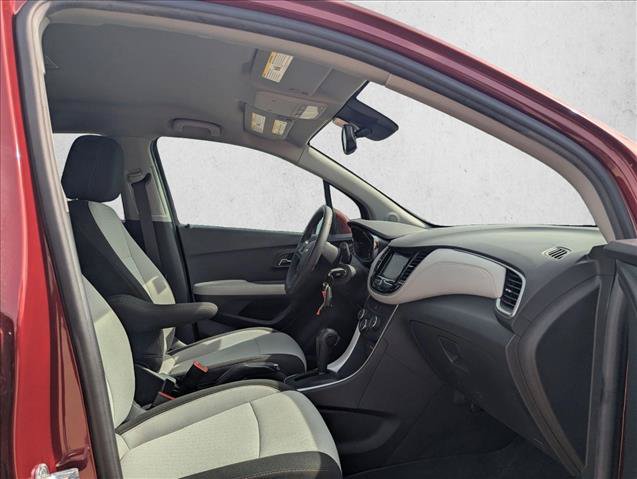 Used 2021 Chevrolet Trax LS w/ Tint and Cruise Package FWD image 15