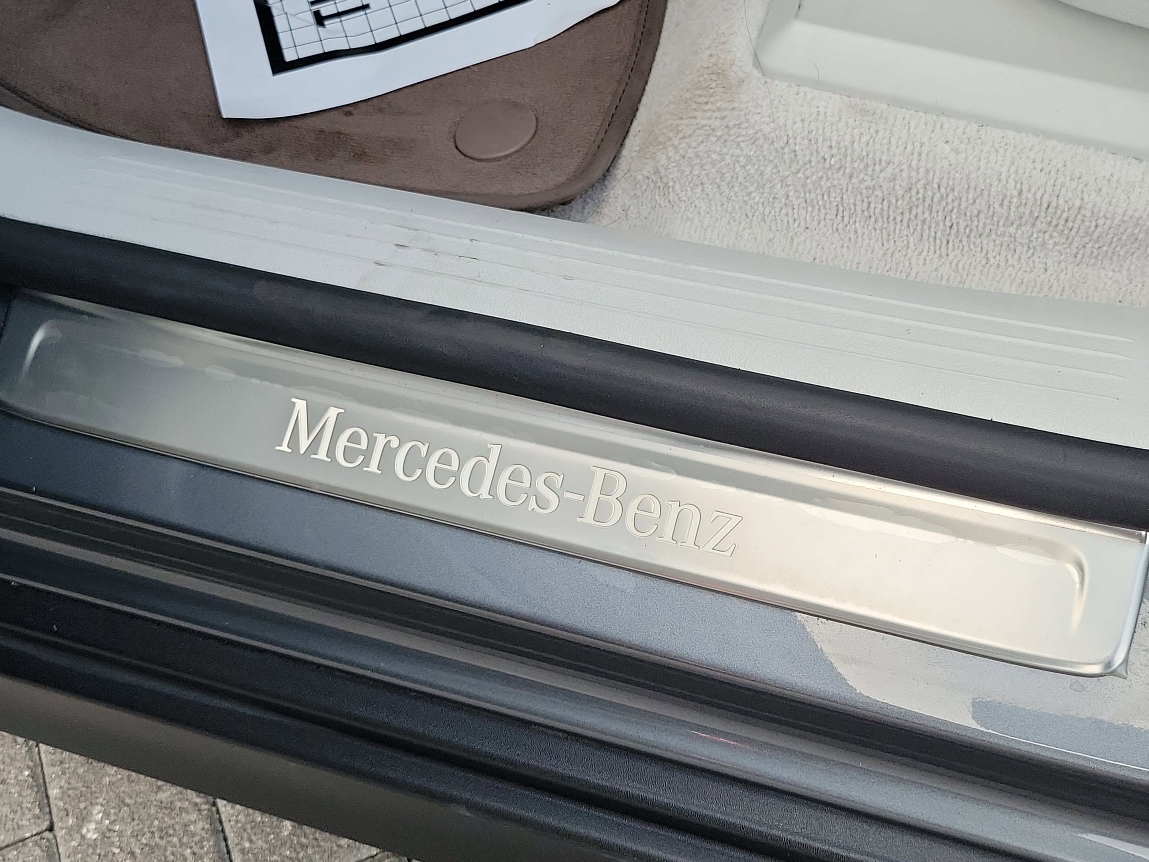 Used 2023 Mercedes-Benz EQE 350+ 4MATIC SUV w/ AMG Line Exterior Package image 29