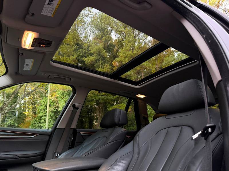 Used 2016 BMW X5 xDrive50i image 24