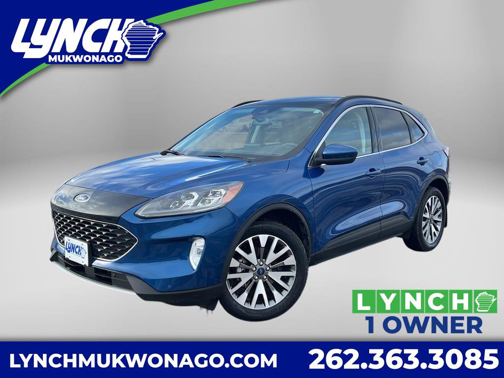 Used 2022 Ford Escape Titanium w/ Class II Trailer Tow Package