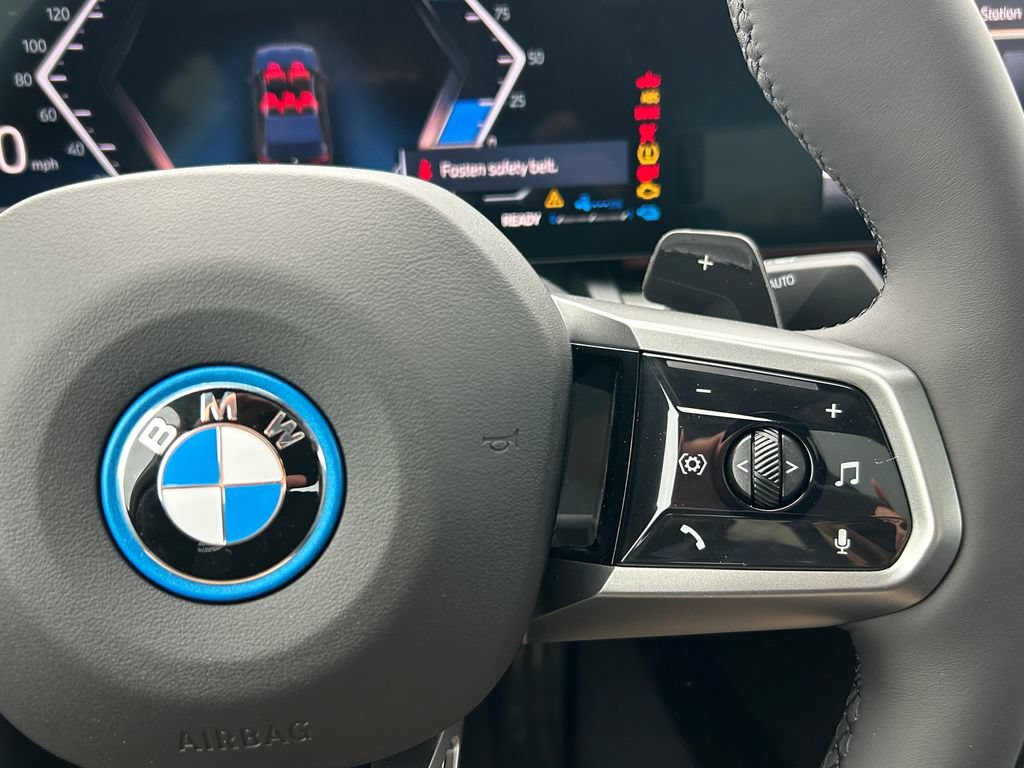 New 2027 BMW 550e xDrive w/ Executive Package AWD/4WD image 20