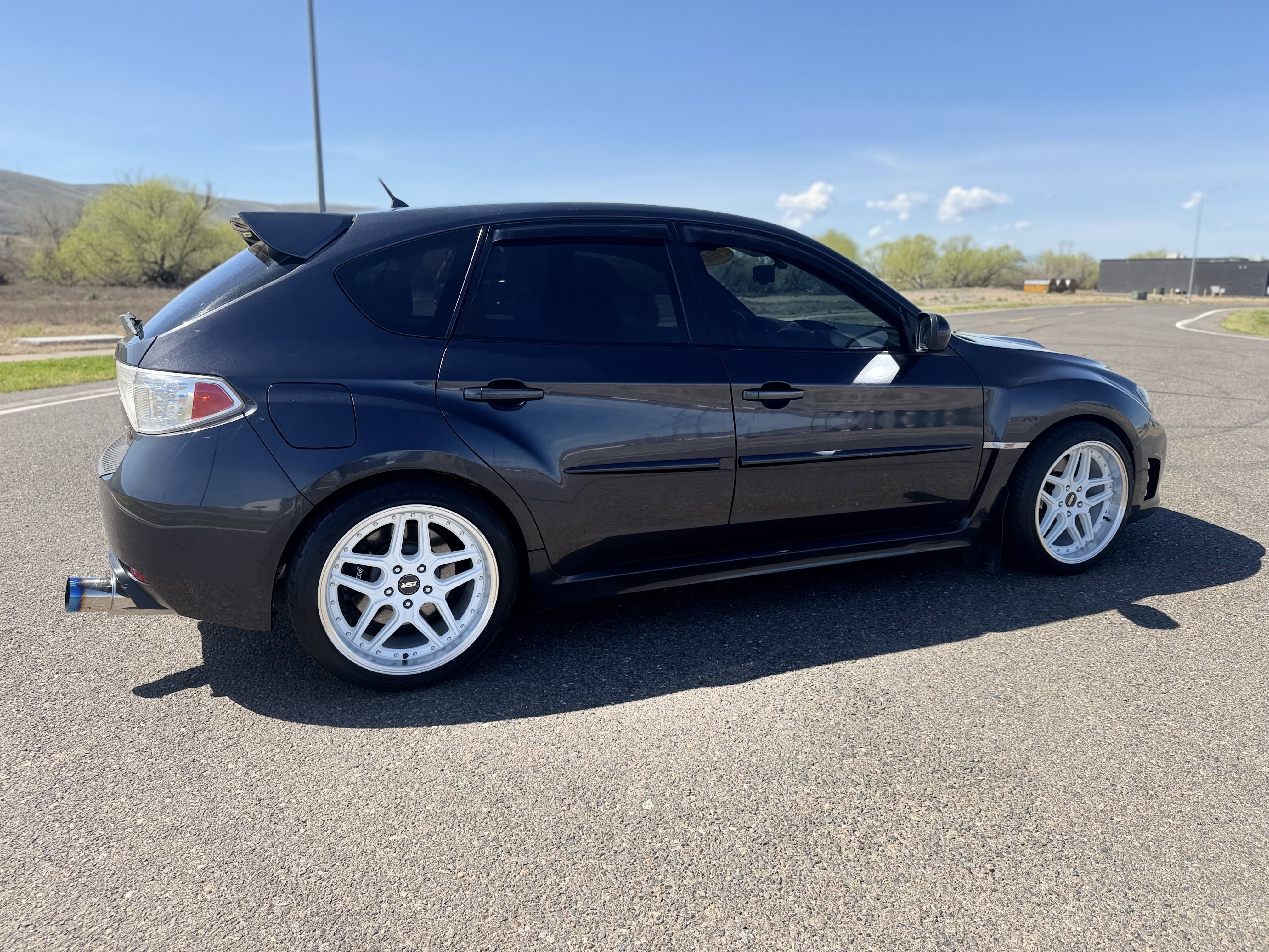 Used 2010 Subaru Impreza WRX STI AWD/4WD image 4