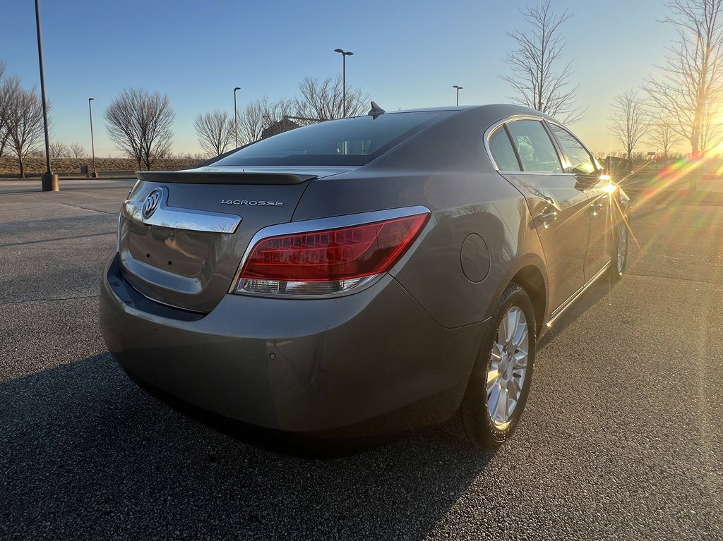 Used 2012 Buick LaCrosse Premium image 5
